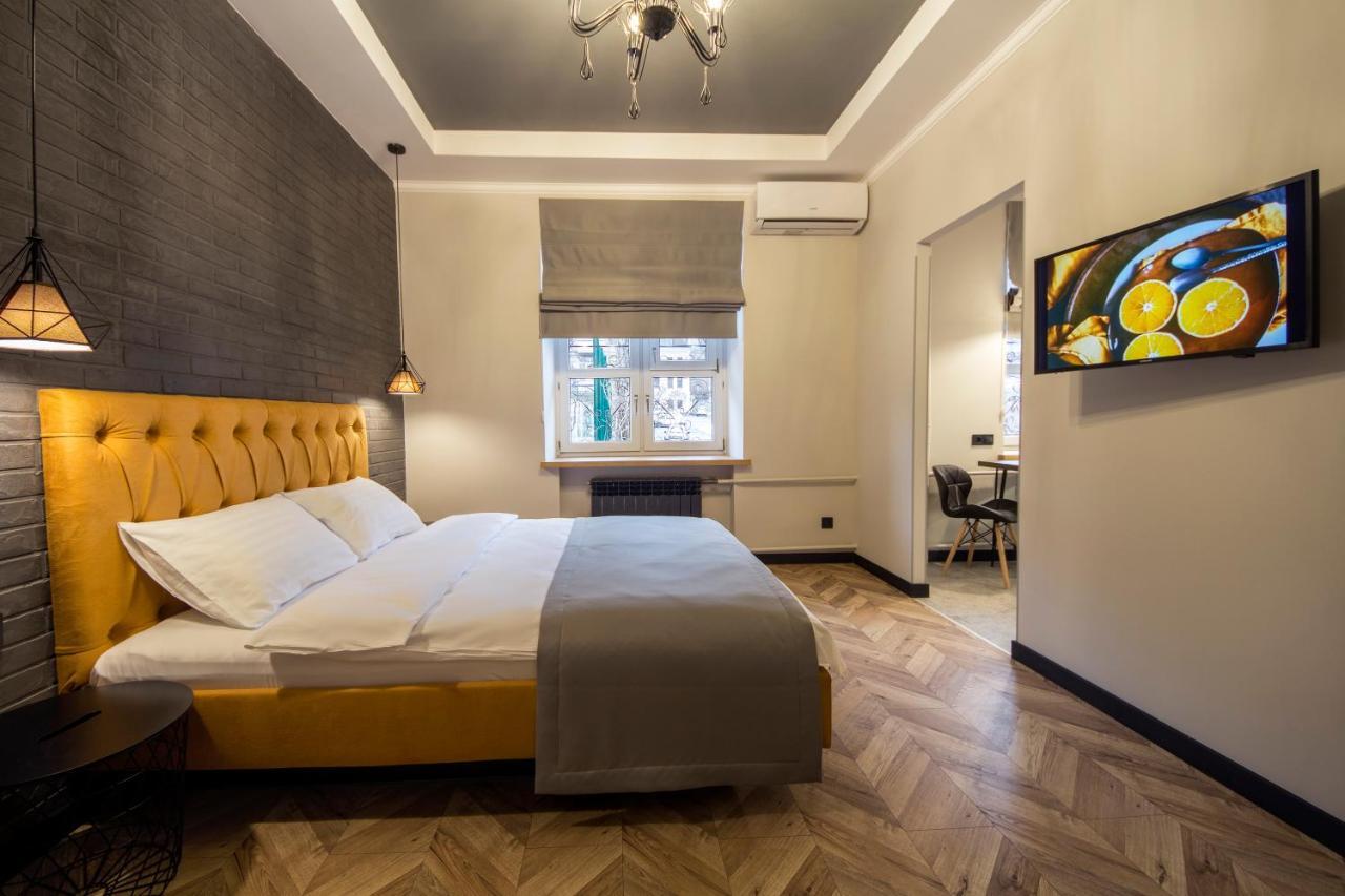 Idea Design Apart-Hotel Prorizna Kiev Dış mekan fotoğraf