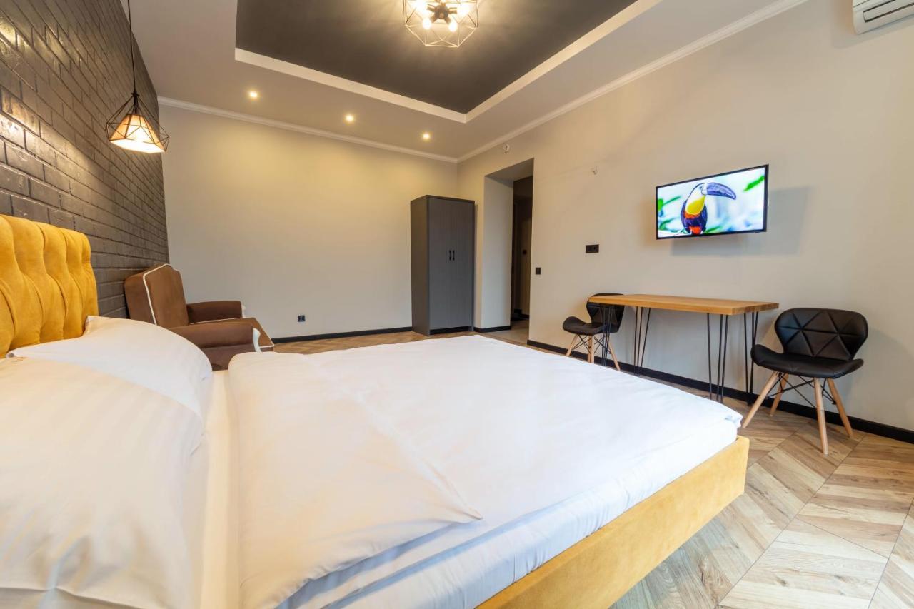 Idea Design Apart-Hotel Prorizna Kiev Dış mekan fotoğraf