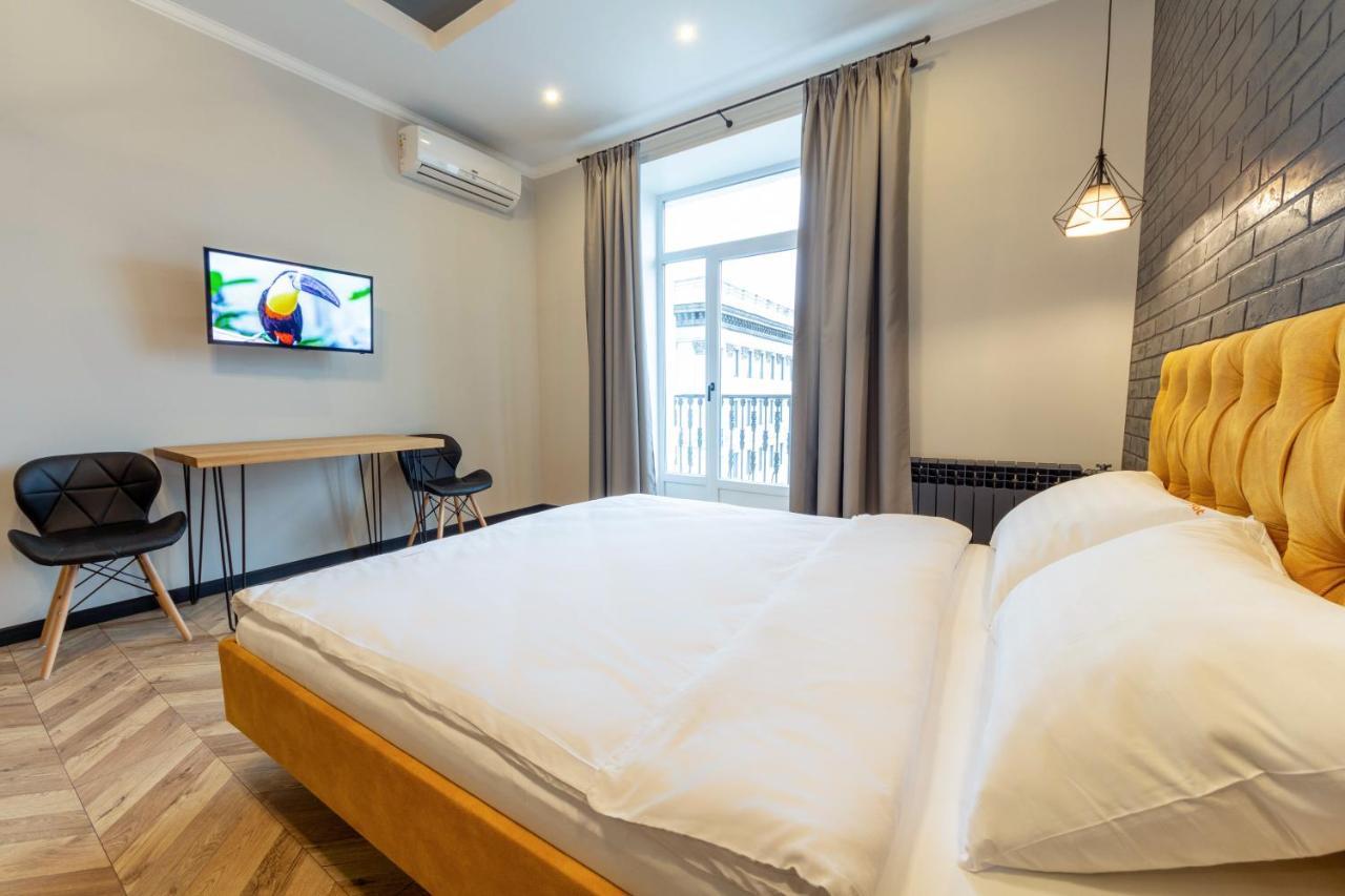 Idea Design Apart-Hotel Prorizna Kiev Dış mekan fotoğraf