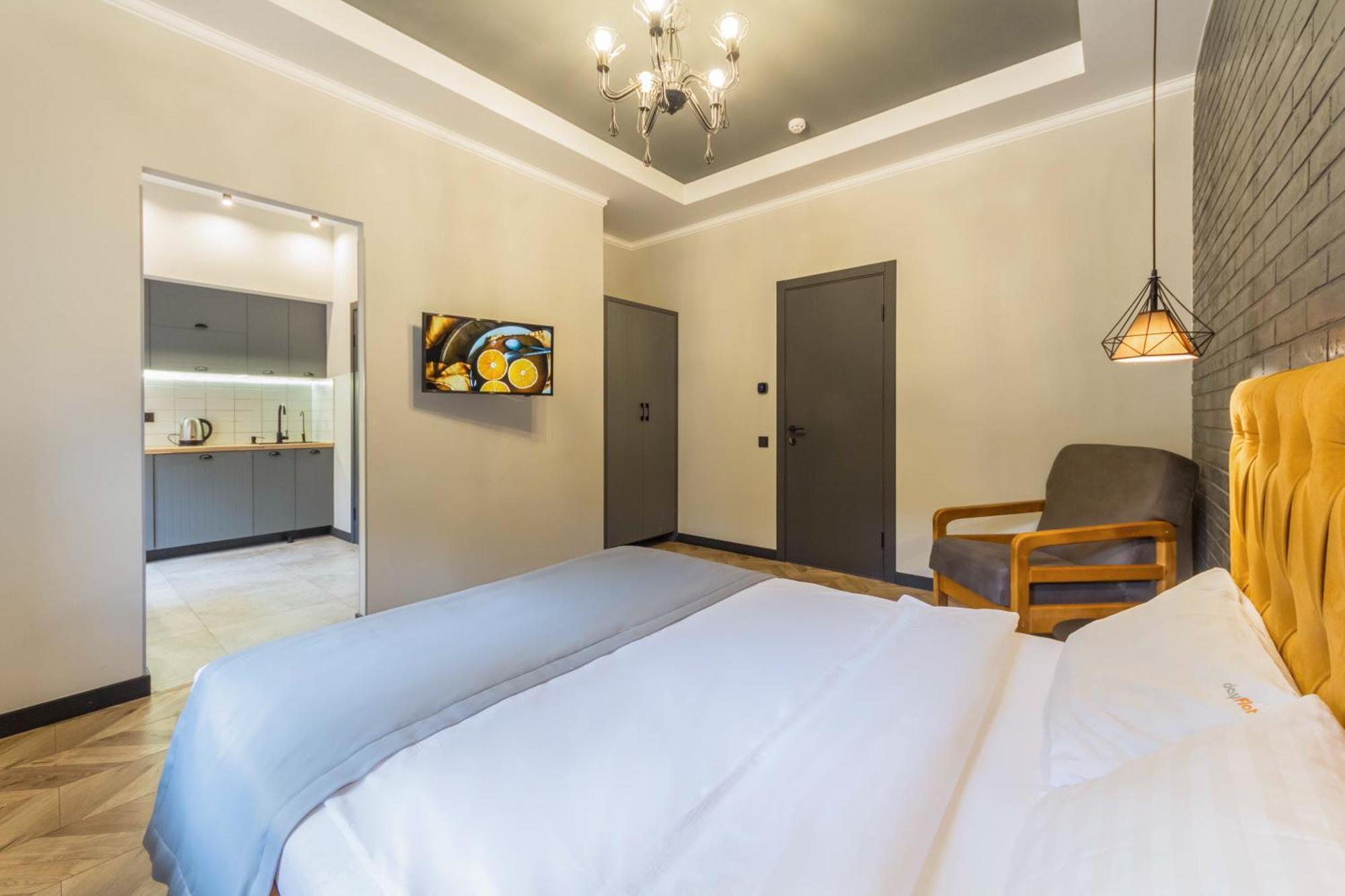 Idea Design Apart-Hotel Prorizna Kiev Dış mekan fotoğraf